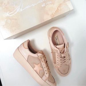 Beige vintage Havana sneakers 7.5